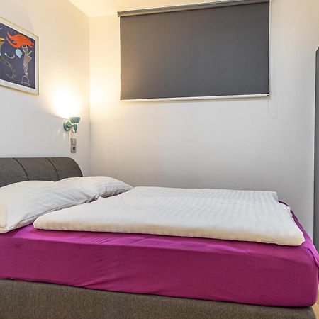 Christian Apartments Oper - Contactless Check In Вена Экстерьер фото