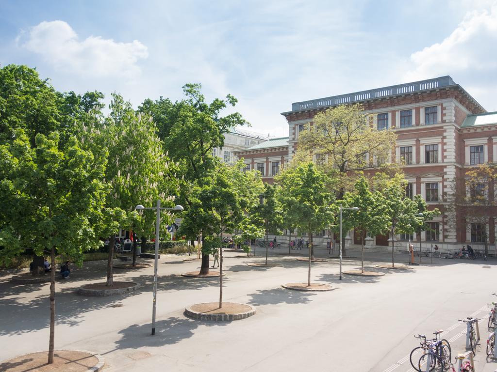 Christian Apartments Oper - Contactless Check In Вена Экстерьер фото