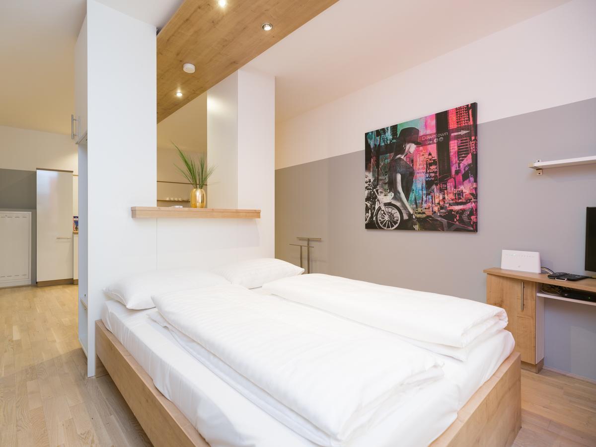 Christian Apartments Oper - Contactless Check In Вена Экстерьер фото
