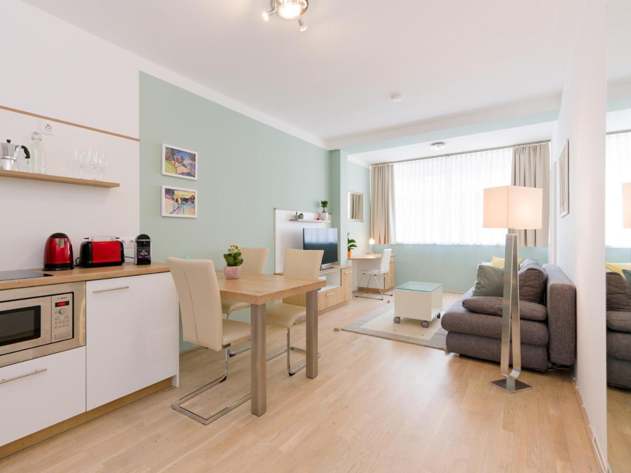 Christian Apartments Oper - Contactless Check In Вена Экстерьер фото
